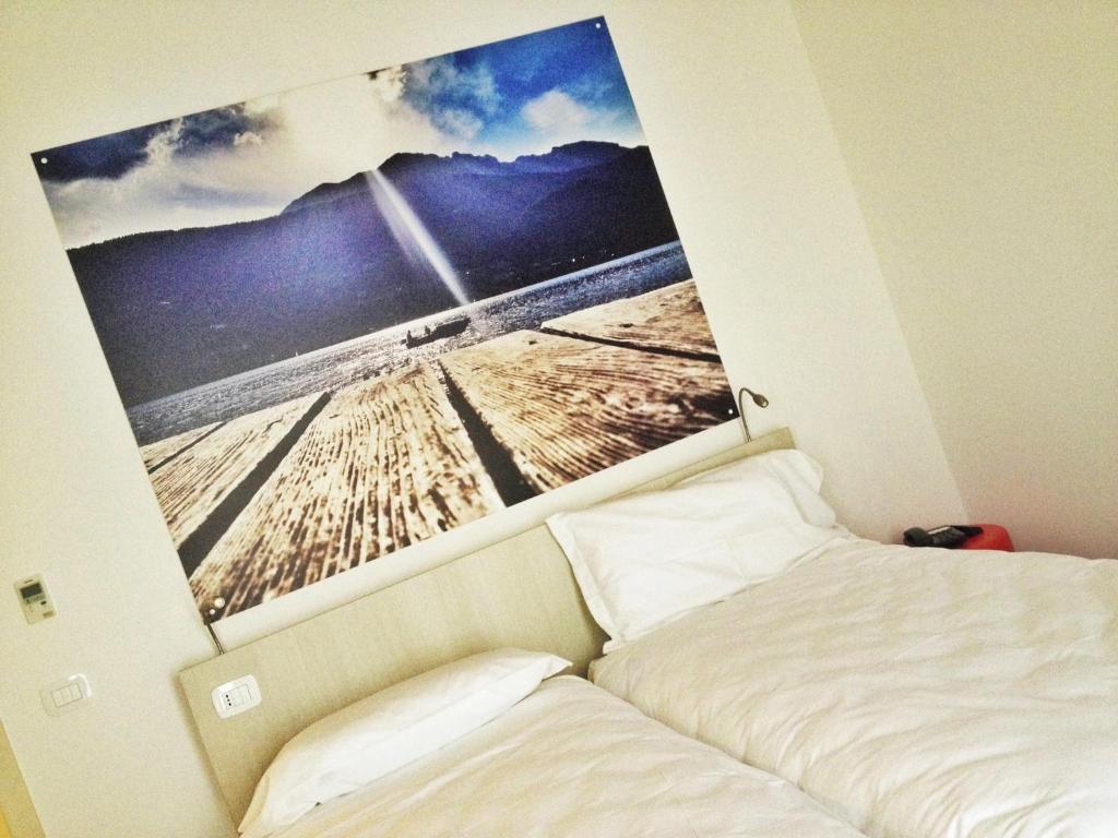 Energy Hotel Калчераника ал Лаго Стая снимка